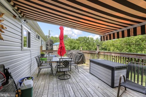 1501 Robert Rd, Lancaster PA  17601-5632 exterior