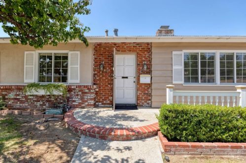1669 Villa Crest Dr, El Cajon, CA 92021-3629