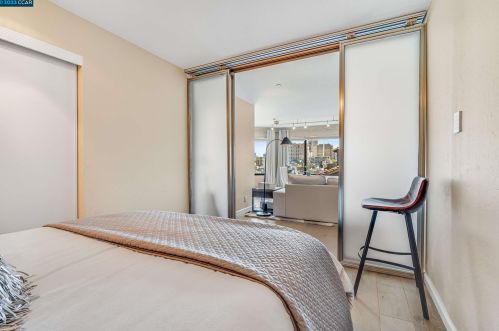 2 Fallon Pl, San Francisco CA  94133-3646 exterior