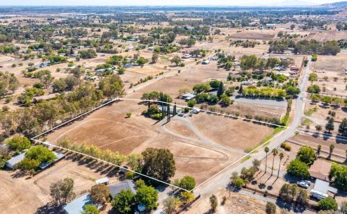 7384 Wagon Wheel Ln, Vacaville, CA 95688-9351