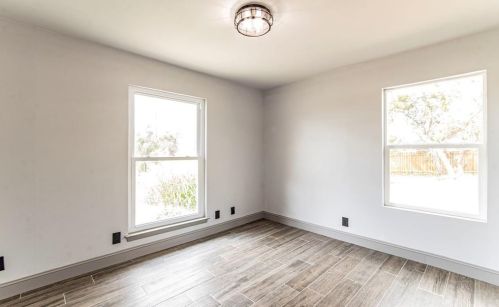 9600 Claxton Dr, Austin TX  78736-2901 exterior