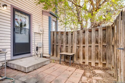 396 Memphis Way, Denver CO  80017-3679 exterior