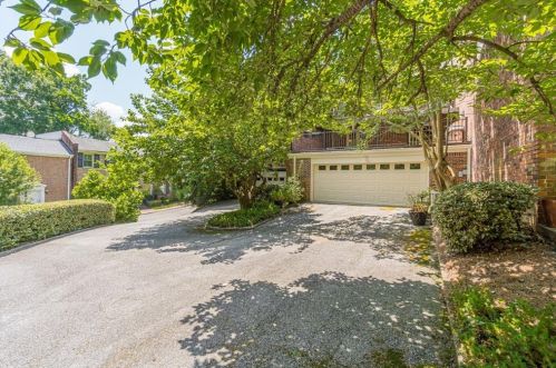 2101 Bohler Rd, Atlanta GA  30318-1515 exterior