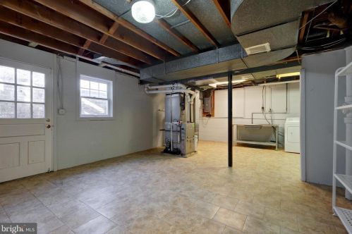 10422 Gatewood Ter, Silver Spring MD 20903-1508 exterior