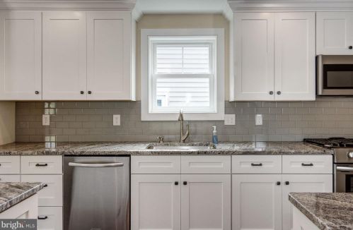 154 Ellis St, Tavistock NJ 08033-1827 exterior