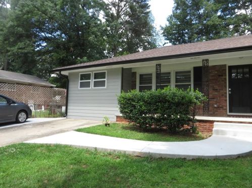 3797 Carole Dr, Atlanta GA  30340-2426 exterior