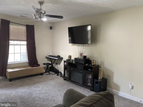 8307 Summit Hill Way, Jessup MD  20794-3402 exterior