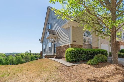 1925 Hoods Fort Cir, Kennesaw, GA 30144-3809