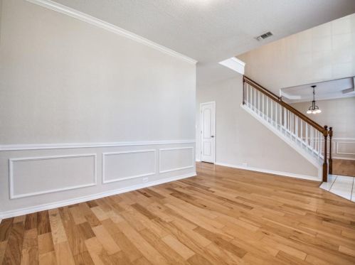 2112 Alto Ave, Carrollton TX 75007-2232 exterior