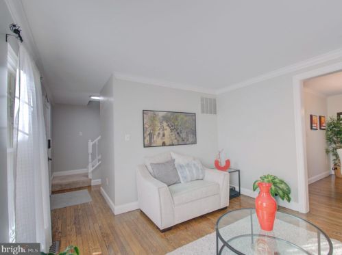 932 Windmill Ln, Silver Spring MD  20905-5672 exterior