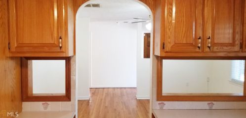 4150 Newton Dr, Porterdale, GA 30014-2521