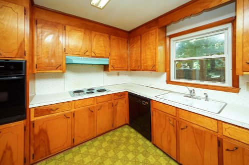 111 Jefferson Ln, Ladson SC  29456-5462 exterior