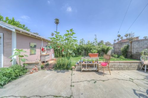 4167 Jurupa Ave, Riverside CA  92506-1765 exterior