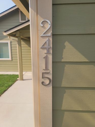 2415 Douglas Rd, Stockton, CA 95207-3334