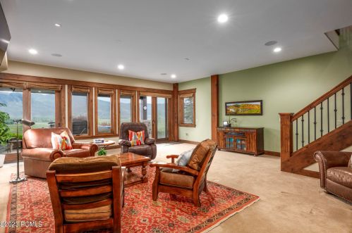 5872 Mtn Rnch Dr, Park City UT 84098-6177 exterior