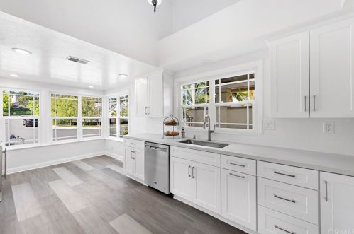 36 Sunlight, Irvine CA  92603-3724 exterior