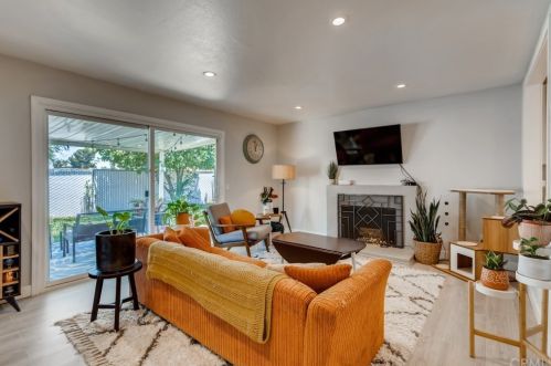 4875 Emerson St, Riverside CA  92504-1757 exterior