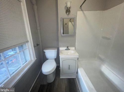 3039 Mount Ephraim Ave, Camden NJ  08104-3217 exterior