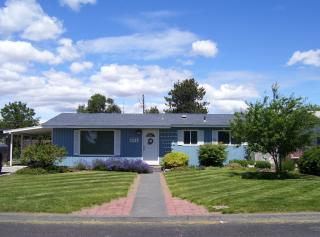 1039 Juniper St, Hatton, WA 99344-1520
