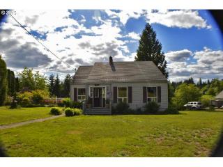 3419 Columbia Hts Rd, Longview WA  98632-5633 exterior