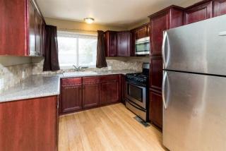 4695 7th St, Fresno, CA 93726-0926
