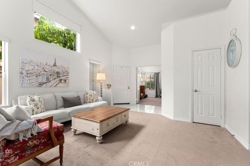 938 Dylan Way, Anaheim CA  92808-1515 exterior