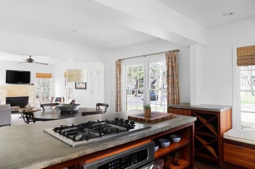 501 46 St, Austin TX  78751-3210 exterior