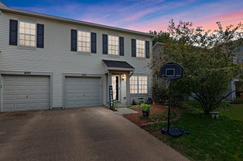 1691 Cameron Dr, Pingree Grove IL  60140-9074 exterior