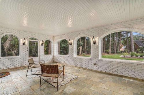 3225 Jett Ferry Ct, Atlanta GA  30350-5415 exterior
