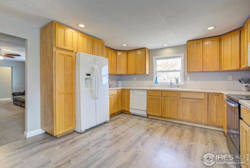 824 16th St, Greeley CO 80631-6231 exterior