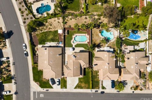 32282 Corte Las Cruces, Temecula, CA 92592-6304