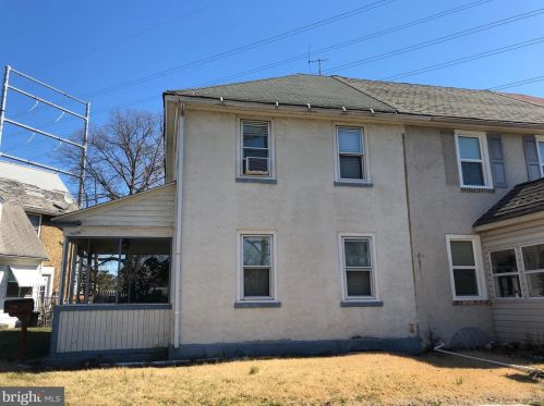 212 New Broadway, Gloucester, NJ 08030-2548