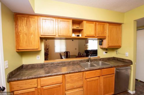15862 Griffon Path, Saint Paul MN  55124-6659 exterior