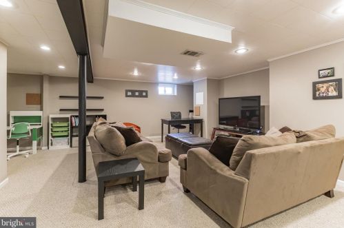 1114 Mt Vernon Ave, Tavistock NJ 08033-2307 exterior