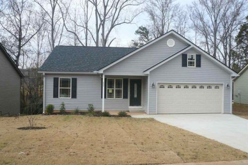 237 Basswood Dr, Roebuck, SC 29376-2770