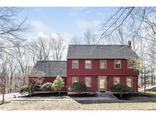 88 Dromara Rd, Guilford, CT 06437-2389