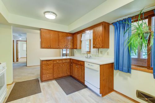 3417 Yukon Ave, Minneapolis, MN 55427-1870