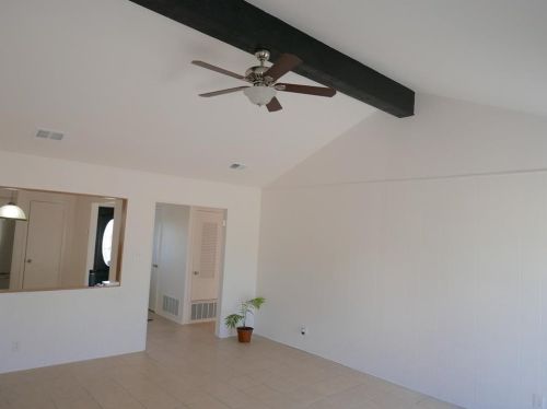 2203 Cadiz Cir, Austin TX  78741-7030 exterior