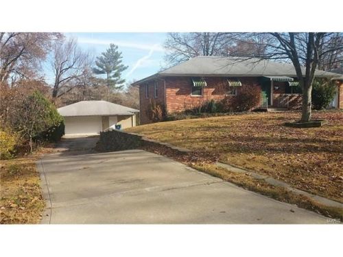 2315 Gillis St, Alton, IL 62002-5132