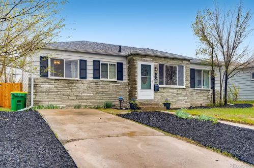 1728 Joliet St, Denver, CO 80010-2425