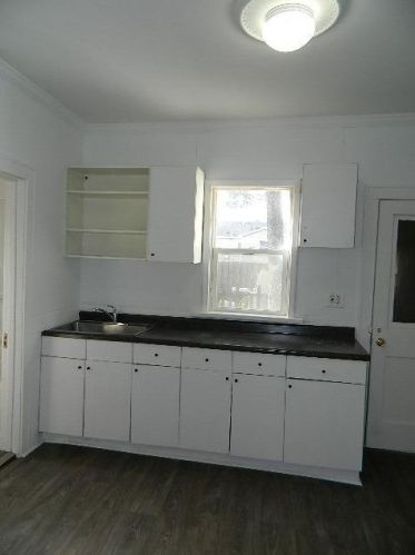 7132 Marshall Ave, Hammond IN  46323-2117 exterior