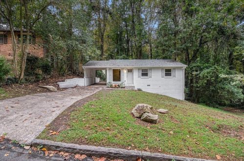 484 Fairlane Cir, Atlanta GA  30331-1508 exterior