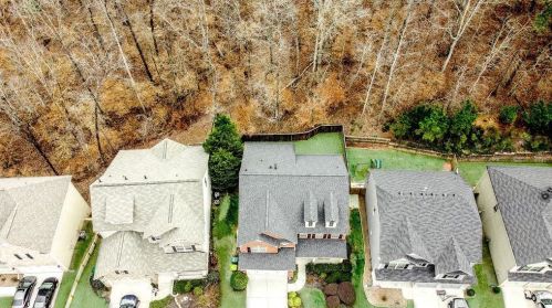 700 Sierra Ct, Holly Springs, GA 30114-8892