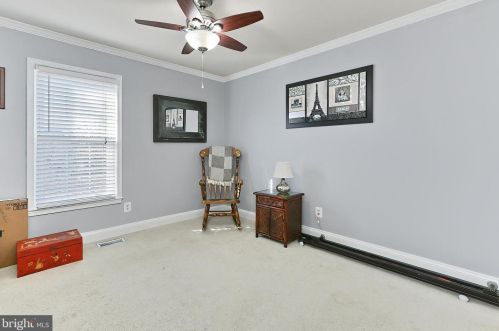 5424 Rilian Ct, Springfield VA  22015-2171 exterior