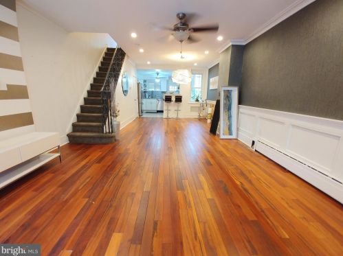 2911 17th St, Philadelphia PA  19132-2229 exterior