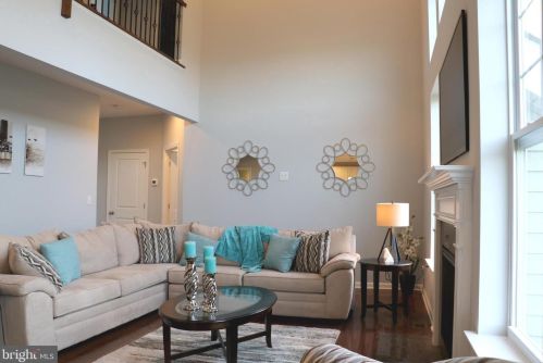 46 Stoneham Rd, Trenton NJ 08638-2746 exterior