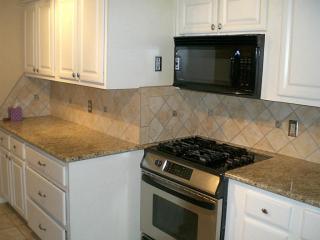 8521 Merlin Dr, Houston TX  77055-4836 exterior