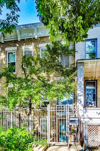 1869 Leavitt St, Chicago, IL 60647-4426