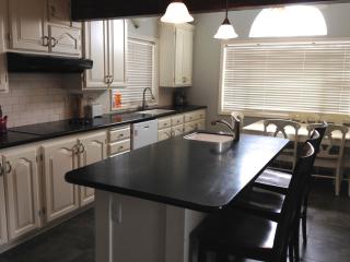 3885 Canyon Rd, Provo UT  84604-4530 exterior