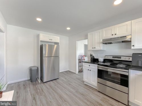 24048 Patuxent Beach Rd, California MD  20619-4405 exterior